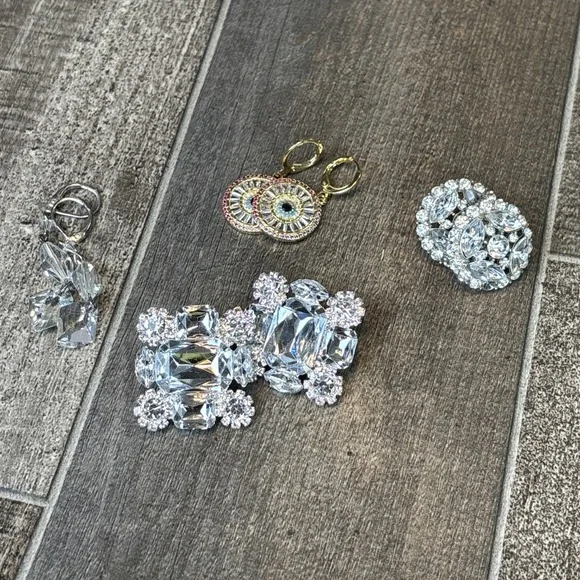 Lot of 4 Fashion Earrings Rhinestone Stud & Drop Styles Silver Tone - Picture 1 of 9